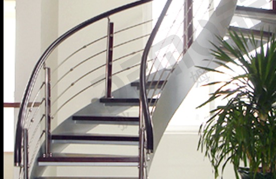 家里樓梯扶手用哪種好？怎么選擇？